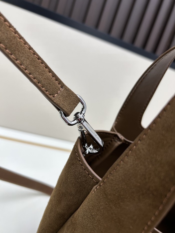 日本未入荷 プラダ レディース バケツバッグ 偽物 1BA349