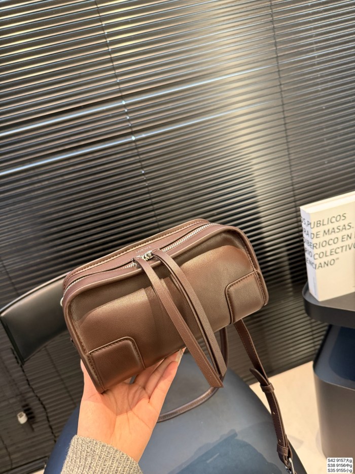 完売必至 ロエベ レディース ハンドバッグ コピー 9155