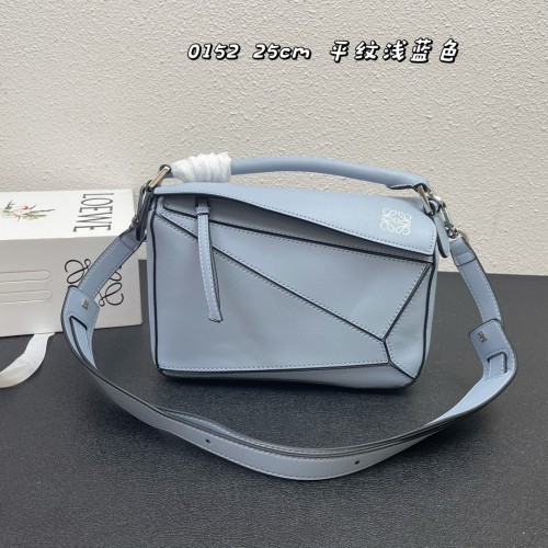 入手困難品！ロエベ レディース ショルダーバッグ 偽物 0152
