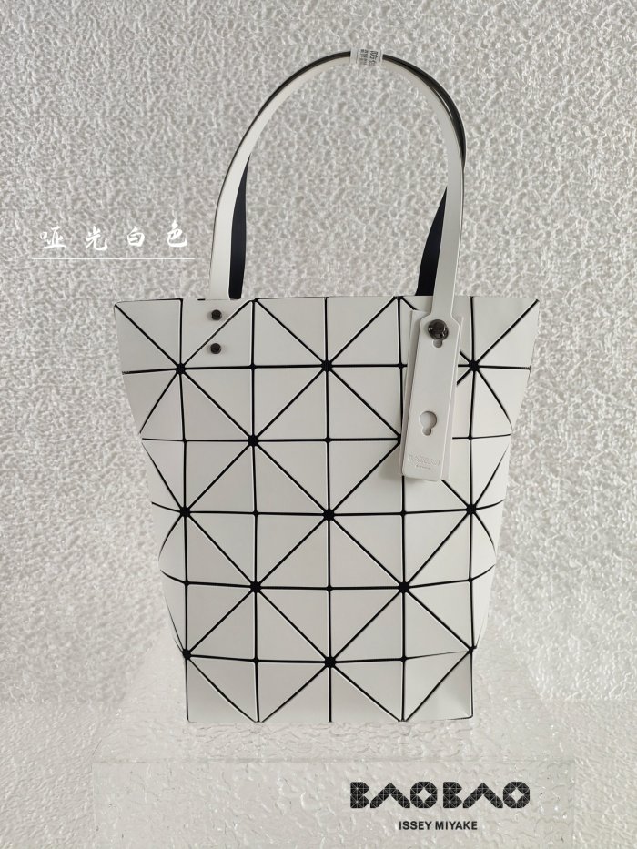 完売必至 ★ イッセイミヤケ レディース バケツバッグ コピー