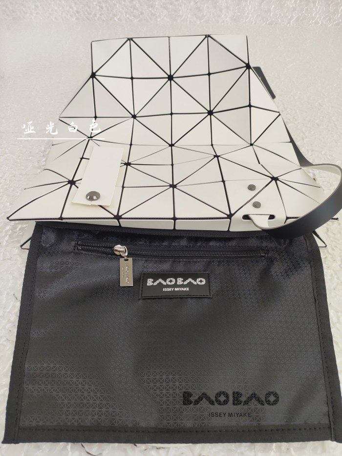 完売必至 ★ イッセイミヤケ レディース バケツバッグ コピー