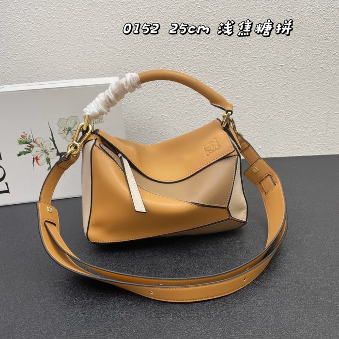 高品質 ロエベ レディース ショルダーバッグ 偽物 0152