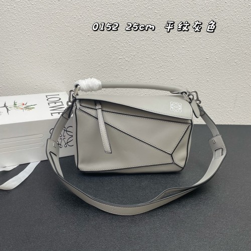 絶対欲しい！ロエベ レディース ショルダーバッグ スーパーコピー 0152