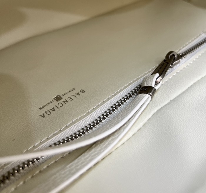 日本未入荷 バレンシアガ レディース ハンドバッグ スーパーコピー 9137