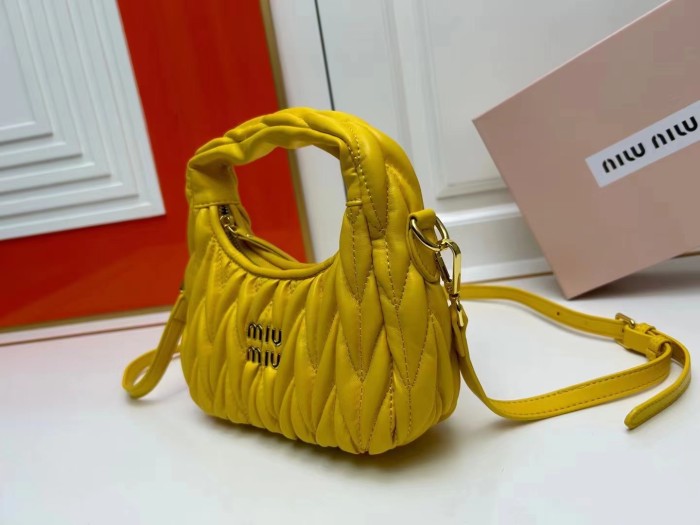 最安値挑戦 ミュウミュウ レディース ハンドバッグ コピー 2178