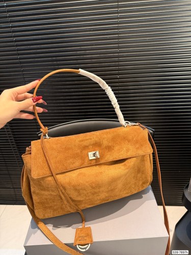 完売前に！バレンシアガ レディース ハンドバッグ スーパーコピー 7897
