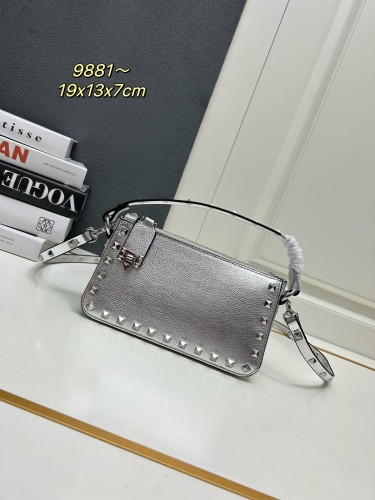 ☆超人気☆ ヴァレンティノ レディース ハンドバッグ スーパーコピー 9881