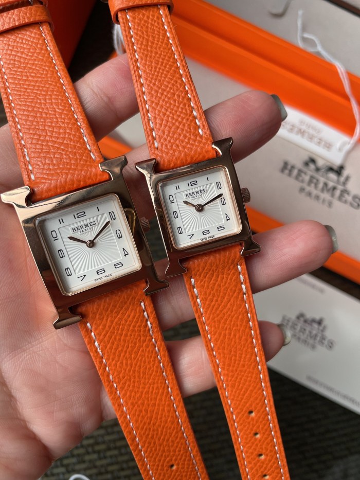 完売前に！エルメス 時計 クオーツ コピー 2色