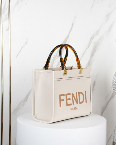 おすすめ フェンディ レディース トートバッグ 偽物