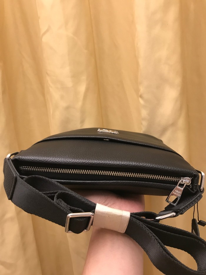 おすすめ ルイヴィトン ショルダーバッグ 偽物