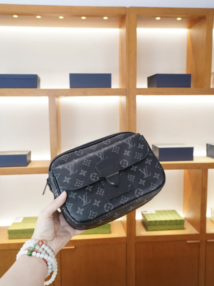 【大特価】ルイヴィトン ショルダーバッグ 偽物