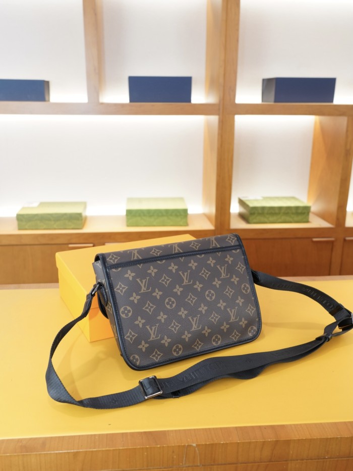 完売必至 ★ ルイヴィトン ショルダーバッグ 偽物