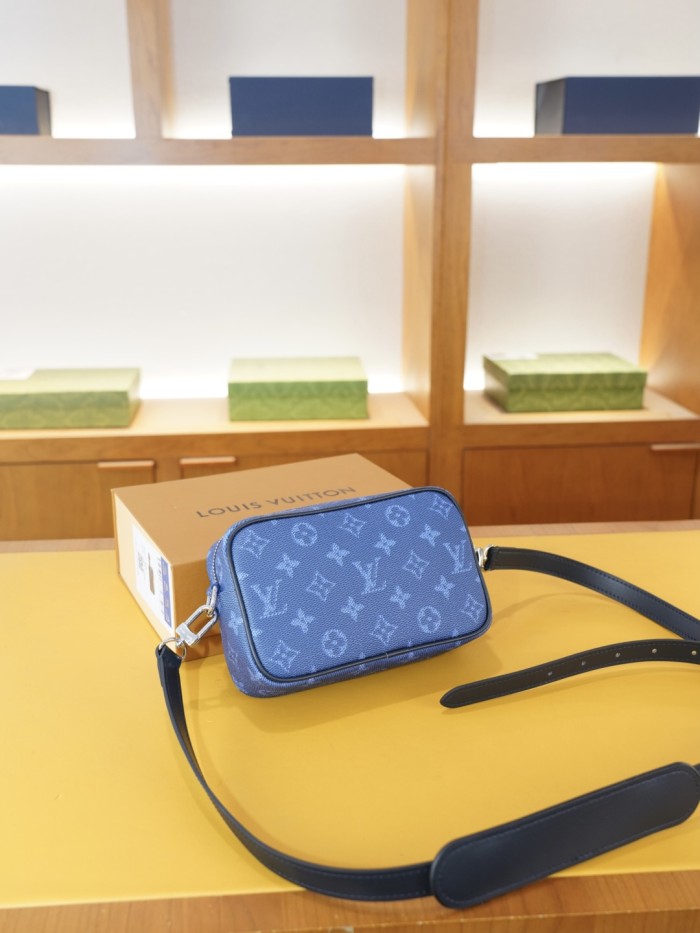 すぐ届く ルイヴィトン ショルダーバッグ 偽物