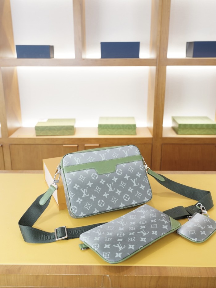 日本未入荷 ルイヴィトン ショルダーバッグ スーパーコピー
