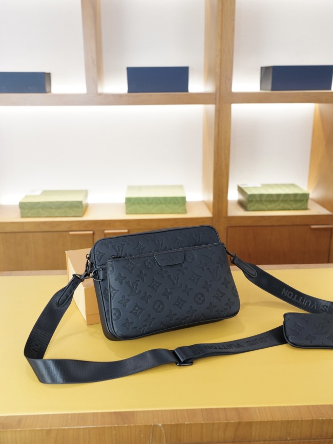 超希少！ルイヴィトン ショルダーバッグ 偽物