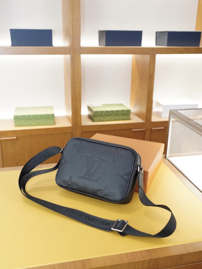 激安価格！ルイヴィトン ショルダーバッグ コピー