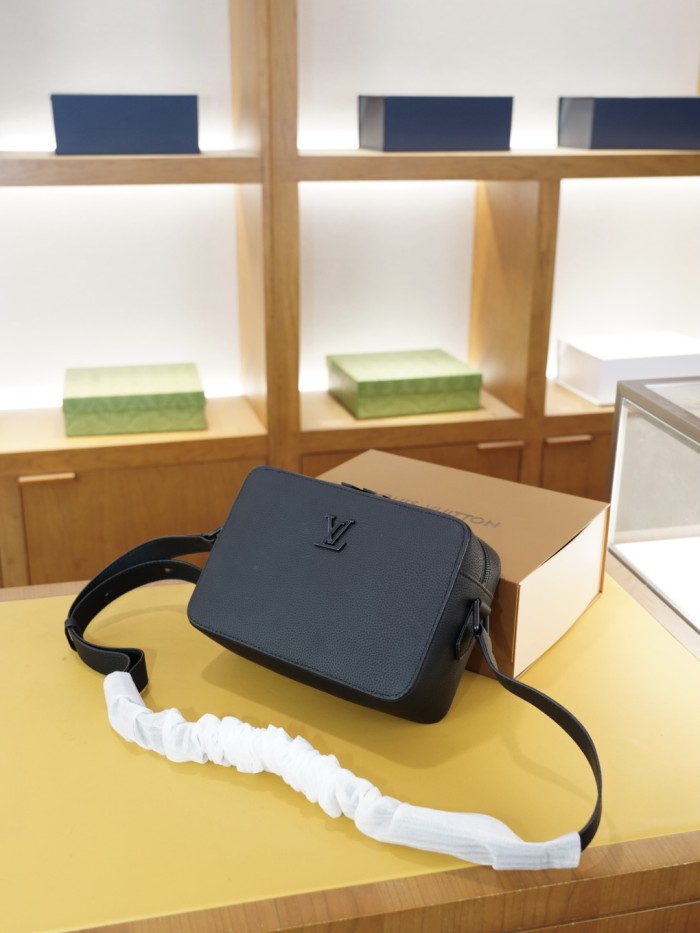 即発送！ルイヴィトン ショルダーバッグ スーパーコピー