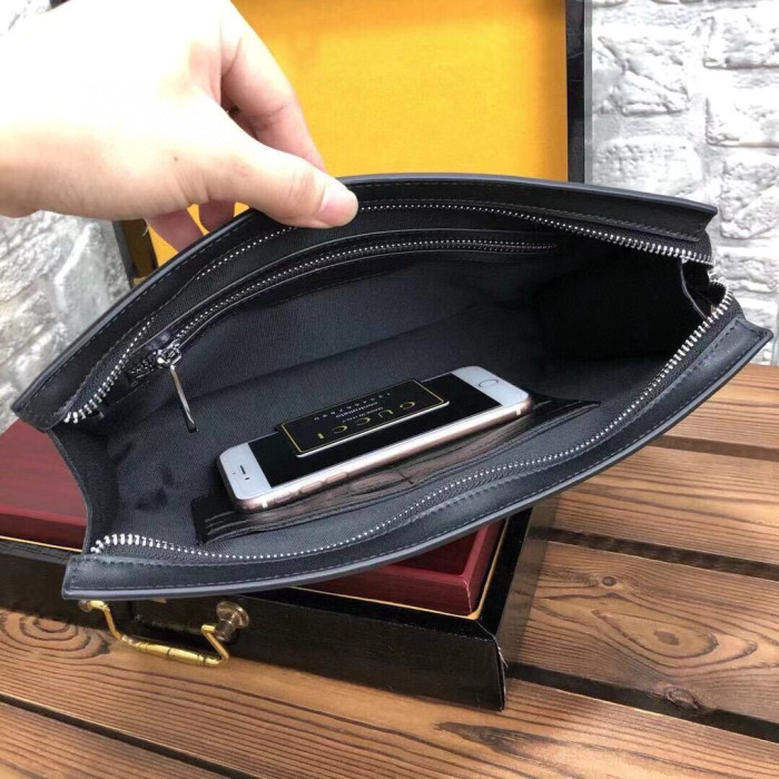 人気急上昇 グッチ クラッチバッグ 偽物