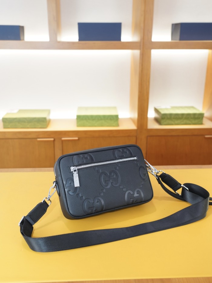 おすすめ グッチ ショルダーバッグ コピー