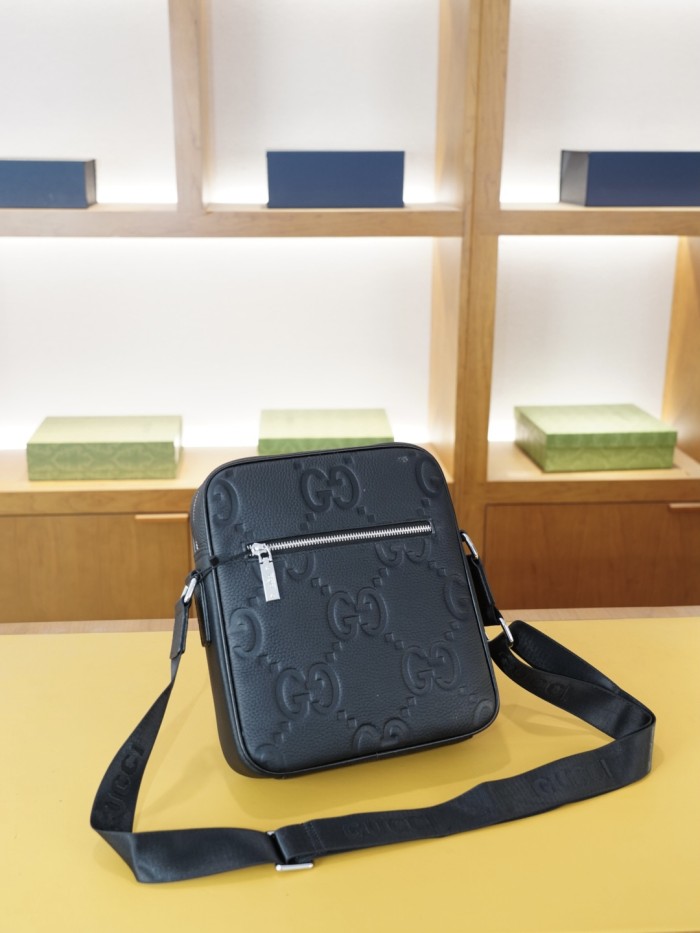 ☆超人気☆ グッチ ショルダーバッグ 偽物