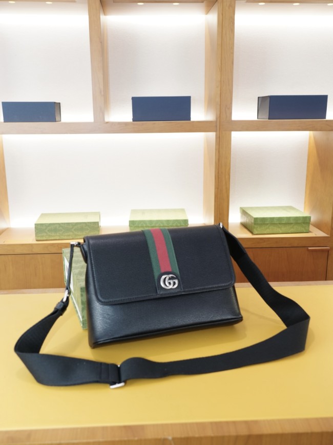 激安価格！グッチ ショルダーバッグ 偽物