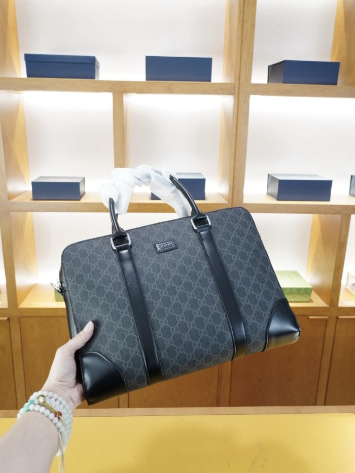 ☆超人気☆ グッチ ブリーフケース スーパーコピー