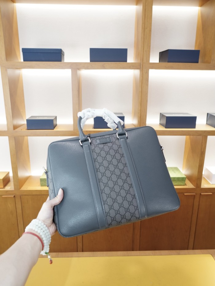 超希少！グッチ ブリーフケース 偽物