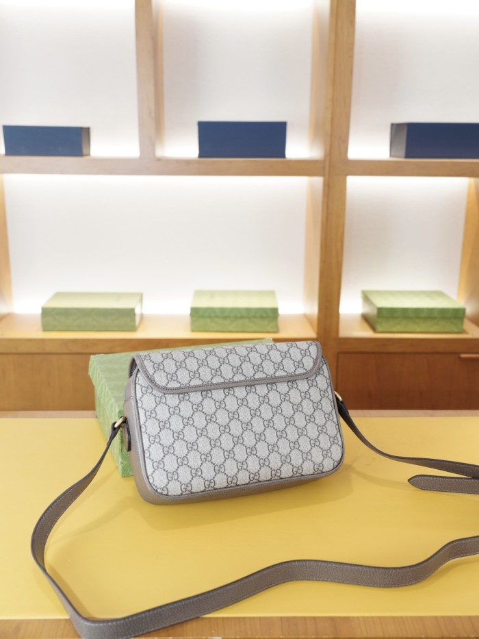 定番人気！グッチ ショルダーバッグ スーパーコピー