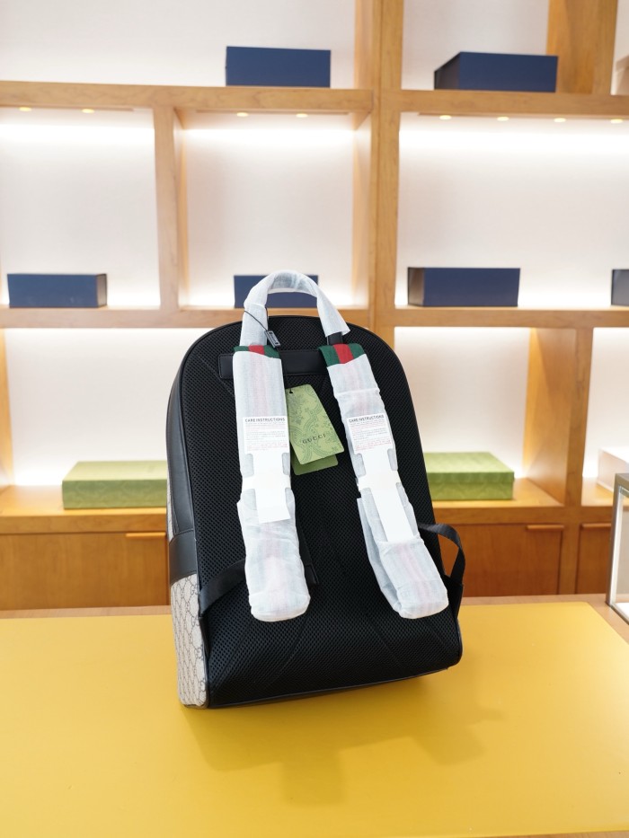 【限定カラー】グッチ バックパック 偽物