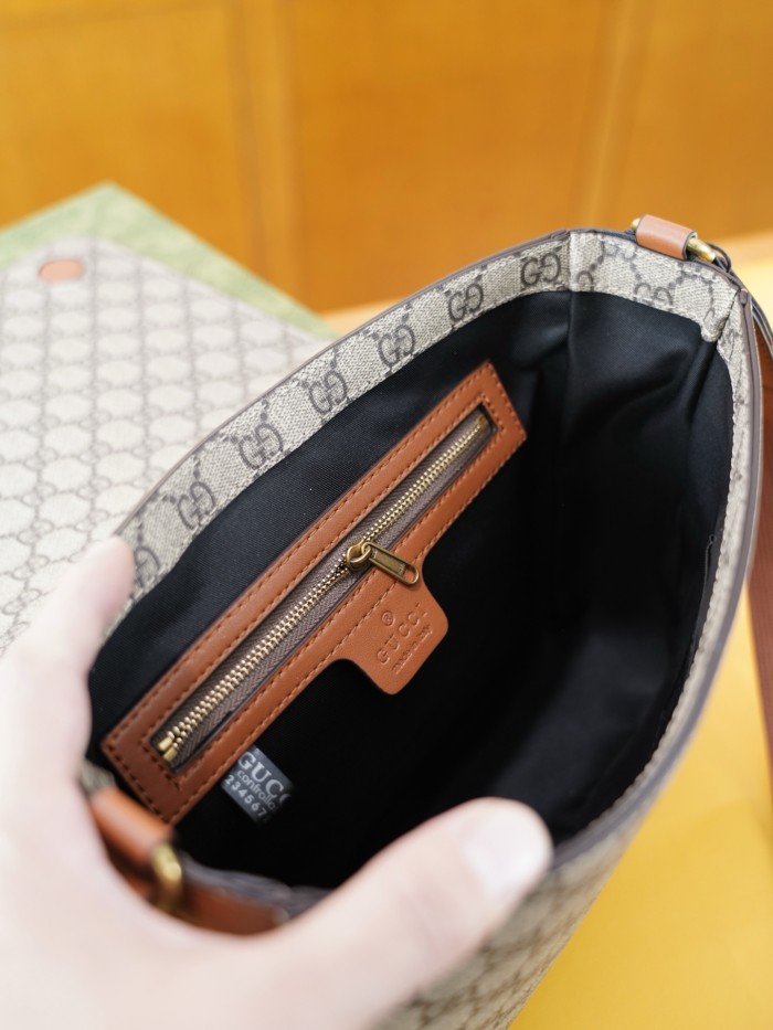 送料込 グッチ ショルダーバッグ コピー