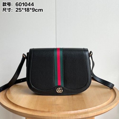 激安価格！グッチ ショルダーバッグ コピー