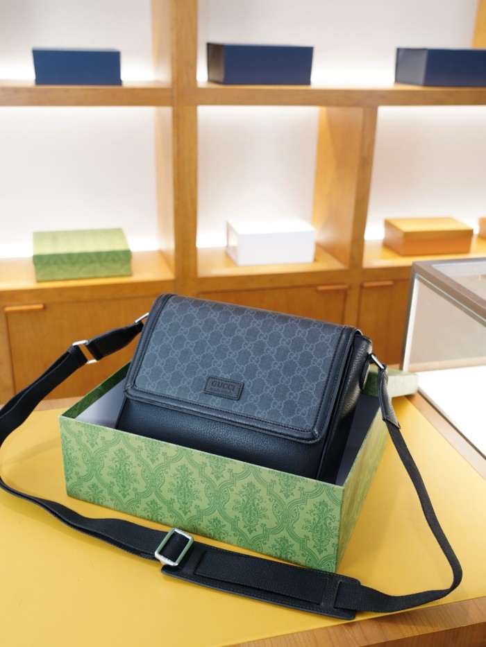 入手困難品！グッチ ショルダーバッグ コピー