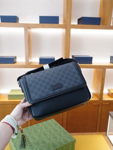 入手困難品！グッチ ショルダーバッグ コピー