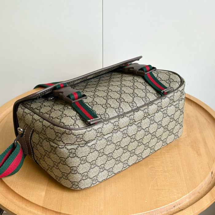 激安価格！グッチ ショルダーバッグ スーパーコピー