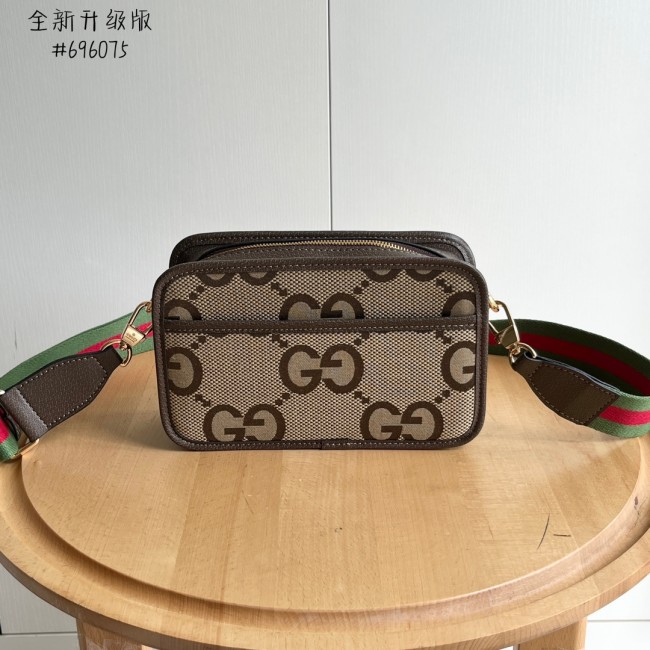 お洒落 グッチ ショルダーバッグ 偽物