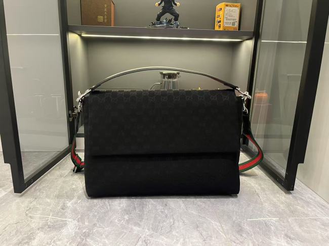 完売必至 ★ グッチ ショルダーバッグ スーパーコピー