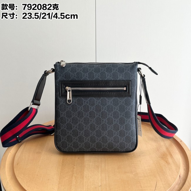 入手困難！グッチ ショルダーバッグ 偽物