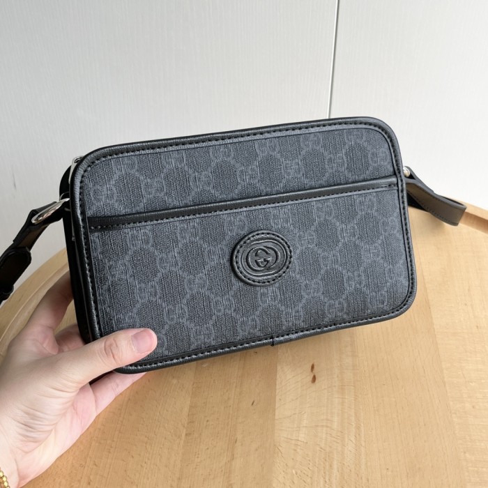 高品質 グッチ ショルダーバッグ 偽物
