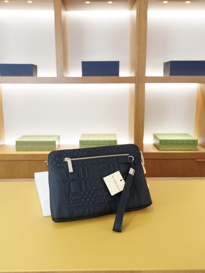 完売必至 ★ バーバリー クラッチバッグ コピー