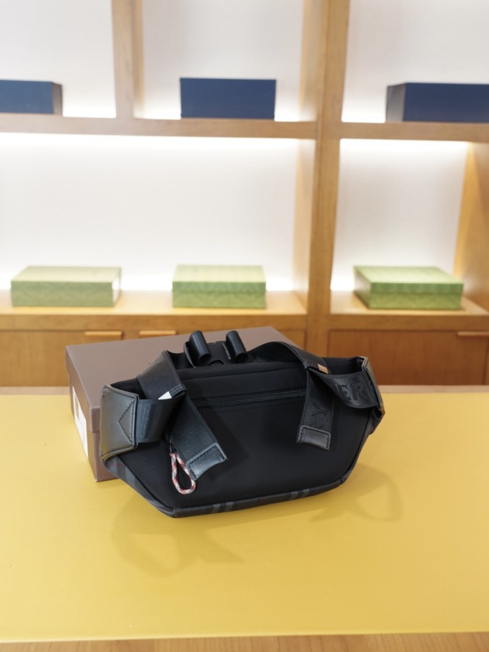 入手困難品！ バーバリー ウエストポーチ▪ボディバッグ コピー