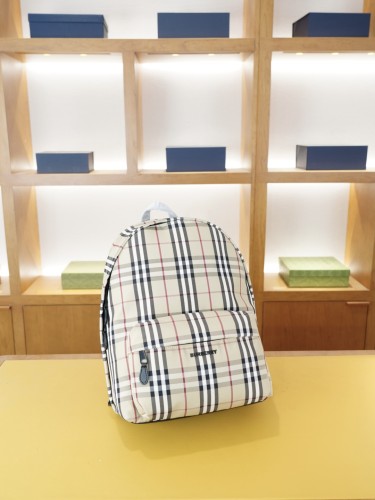 注目度抜群！ バーバリー バックパック コピー