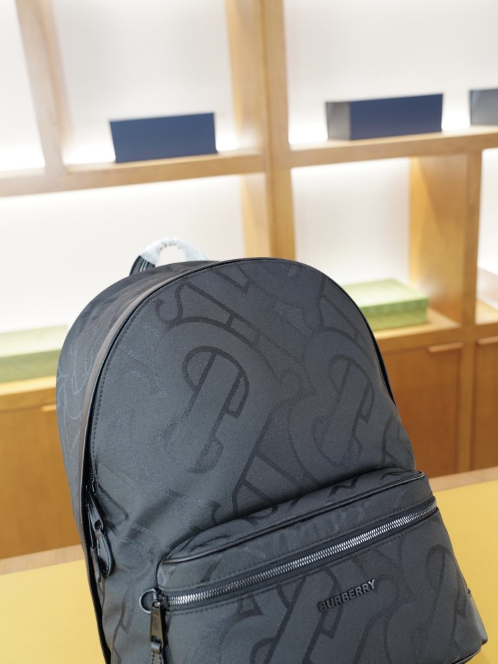 完売必至 バーバリー バックパック コピー