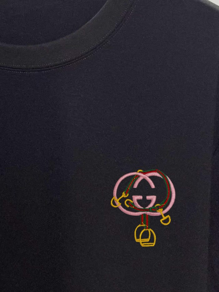 完売必至 ★ 2027 グッチ 新作 長袖Tシャツ 偽物