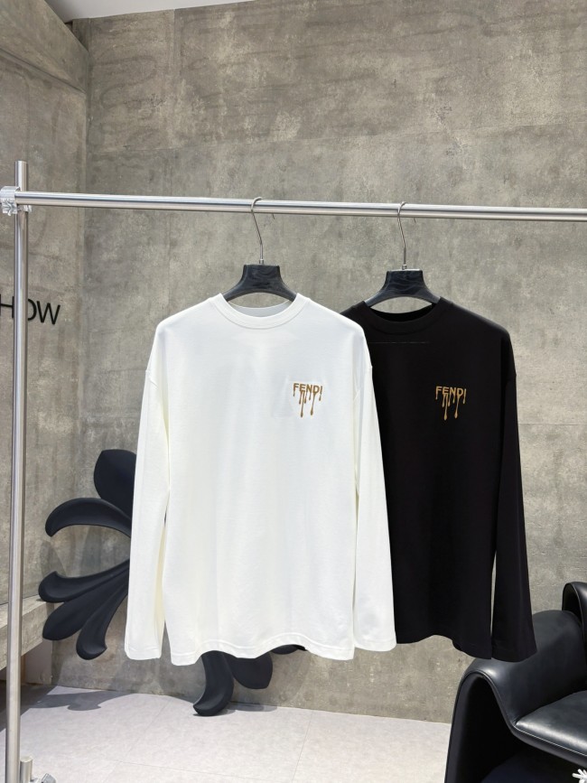 注目度抜群！2027 フェンディ 新作 長袖Tシャツ コピー  2色
