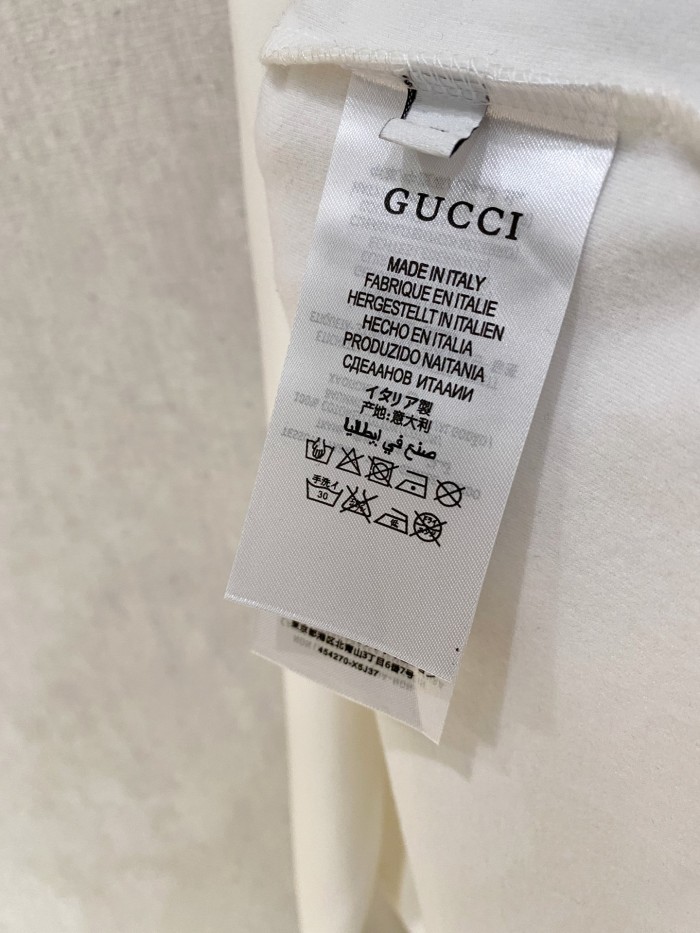 絶対欲しい！ 2027 グッチ 新作 長袖Tシャツ コピー