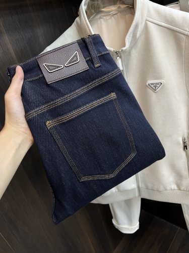 高品質♪♪♪ 2027 フェンディ 新作 ジーンズ スーパーコピー