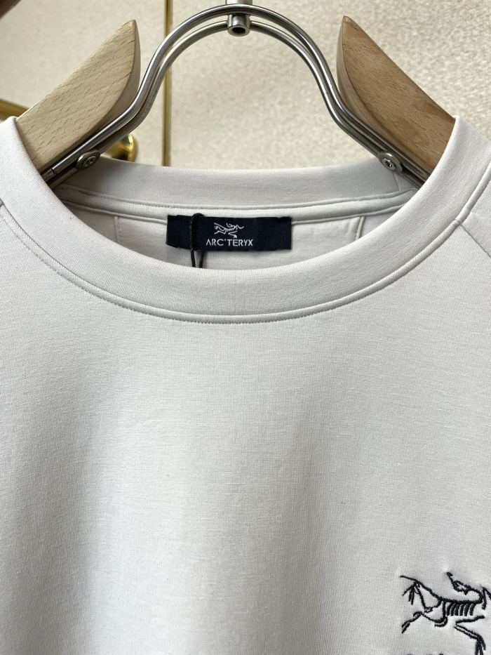 【即発】★ 2027 アークテリクス 新作 長袖Tシャツ コピー   2色