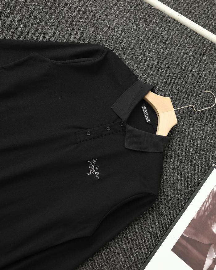 目を惹くカラー 2027 アークテリクス 新作 長袖Tシャツ 偽物  3色