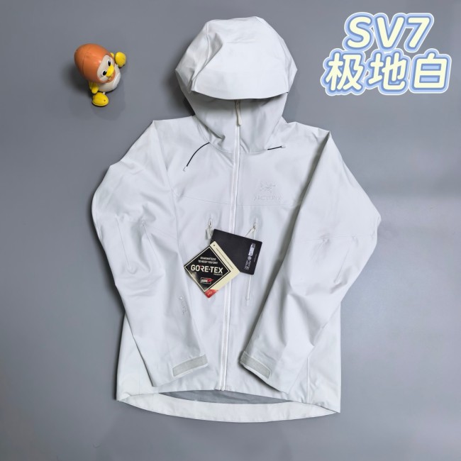 目を惹くカラー  2027 アークテリクス 新作 ジャケット コピー
