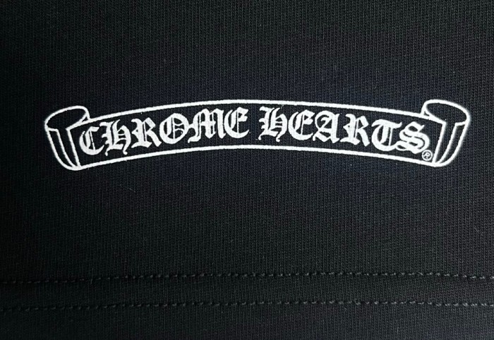 すぐ届く 2027 クロムハーツ 新作 長袖Tシャツ コピー